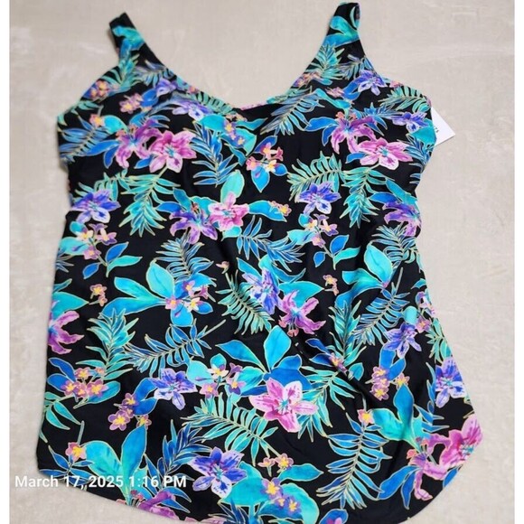 SwimsuitsForAll Other - Swimsuits For All One Piece Swim Dress Sz 34 Black Floral Shelf Bra Swim Skirt